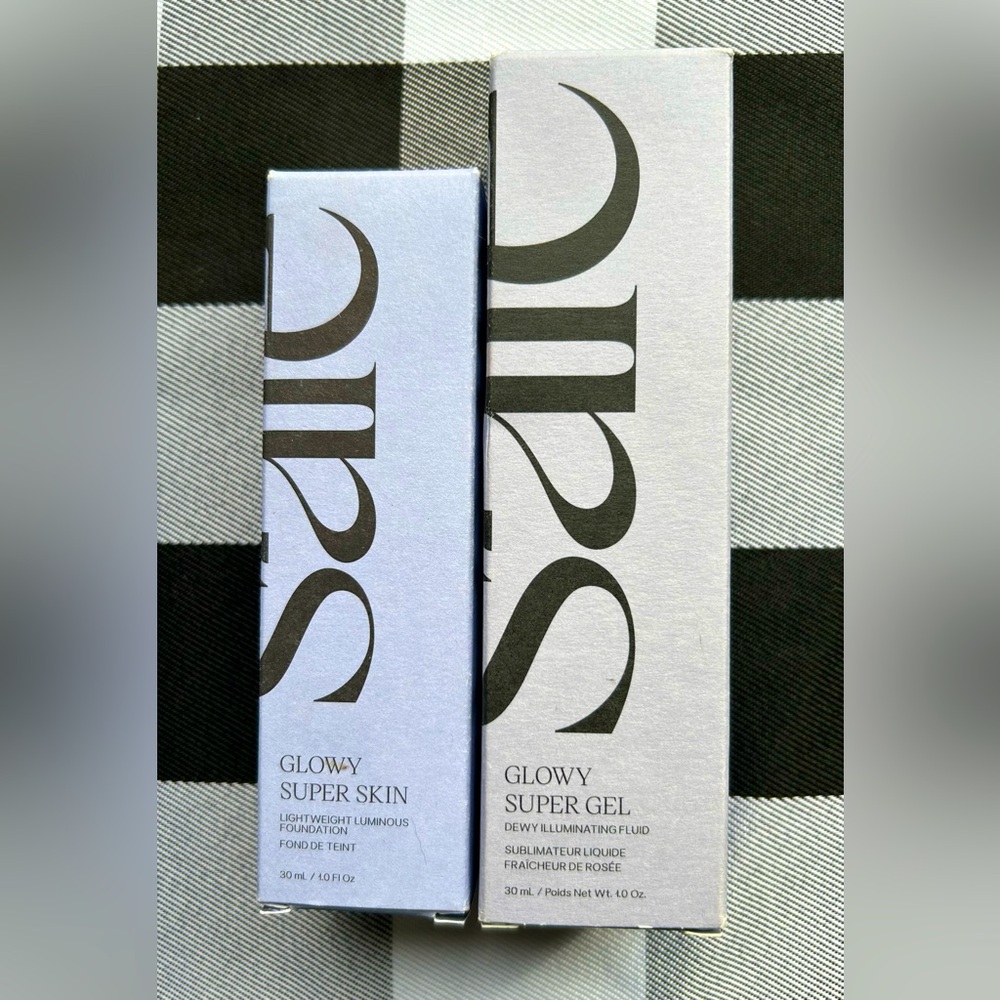 SALE✨NIB saie Clean Skin 2 Pc Glowy Super Gel & Glowy Super Skin
